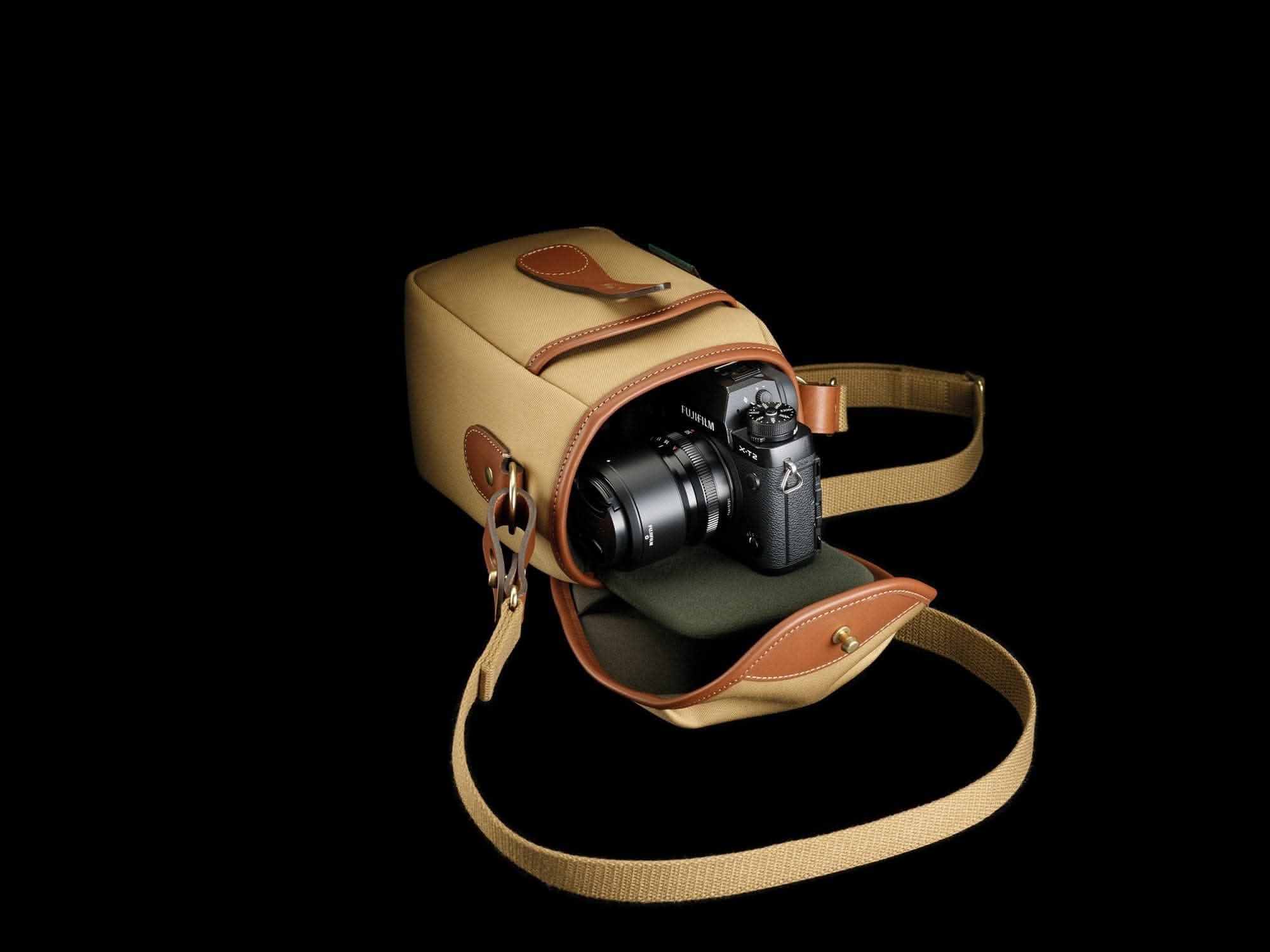 72 Camera Bag - Image 13
