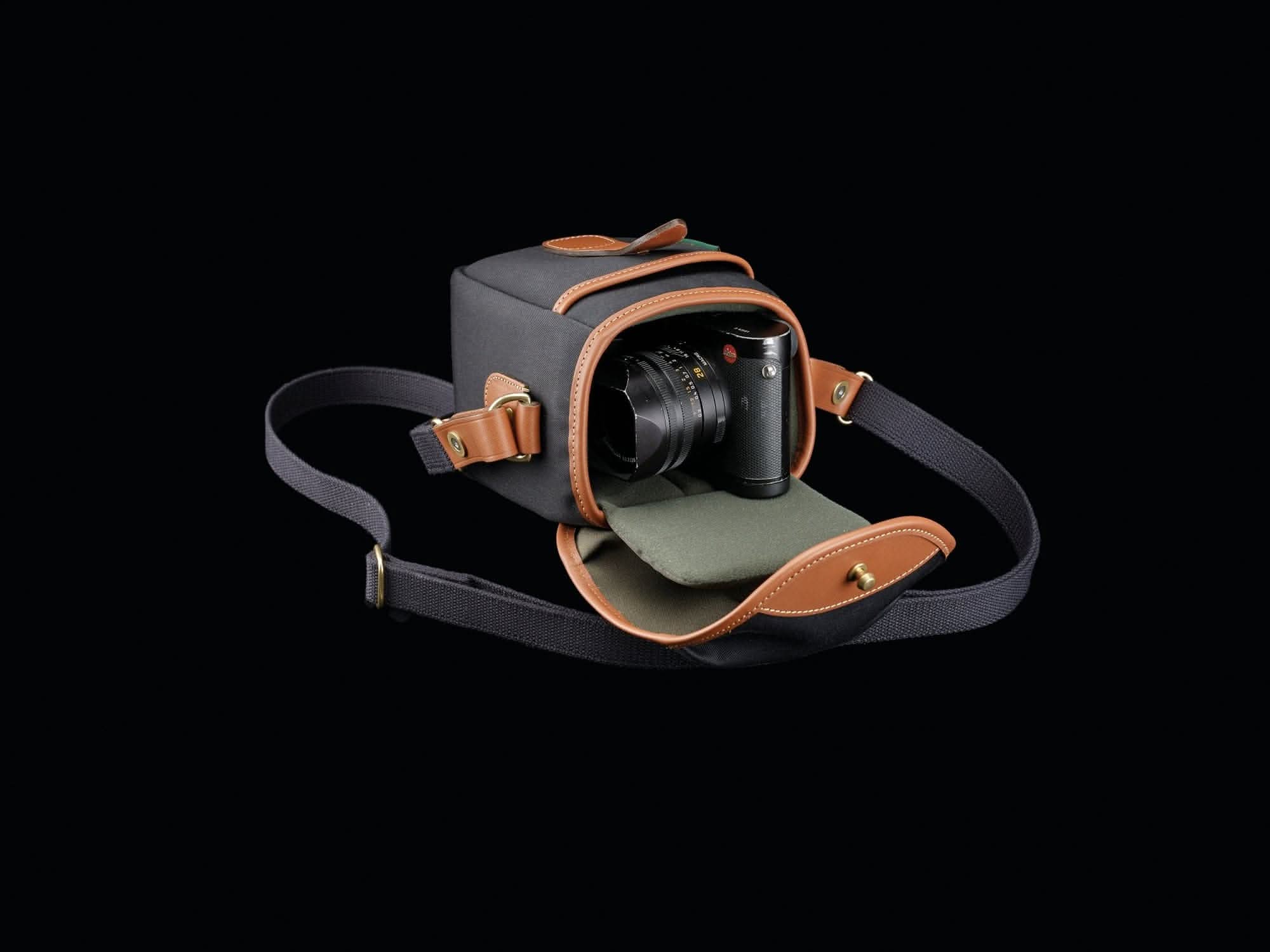 72 Camera Bag - Image 3