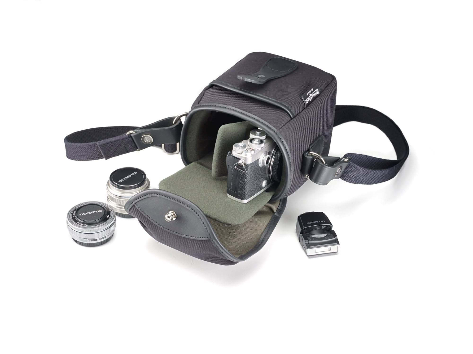 72 Camera Bag - Image 6