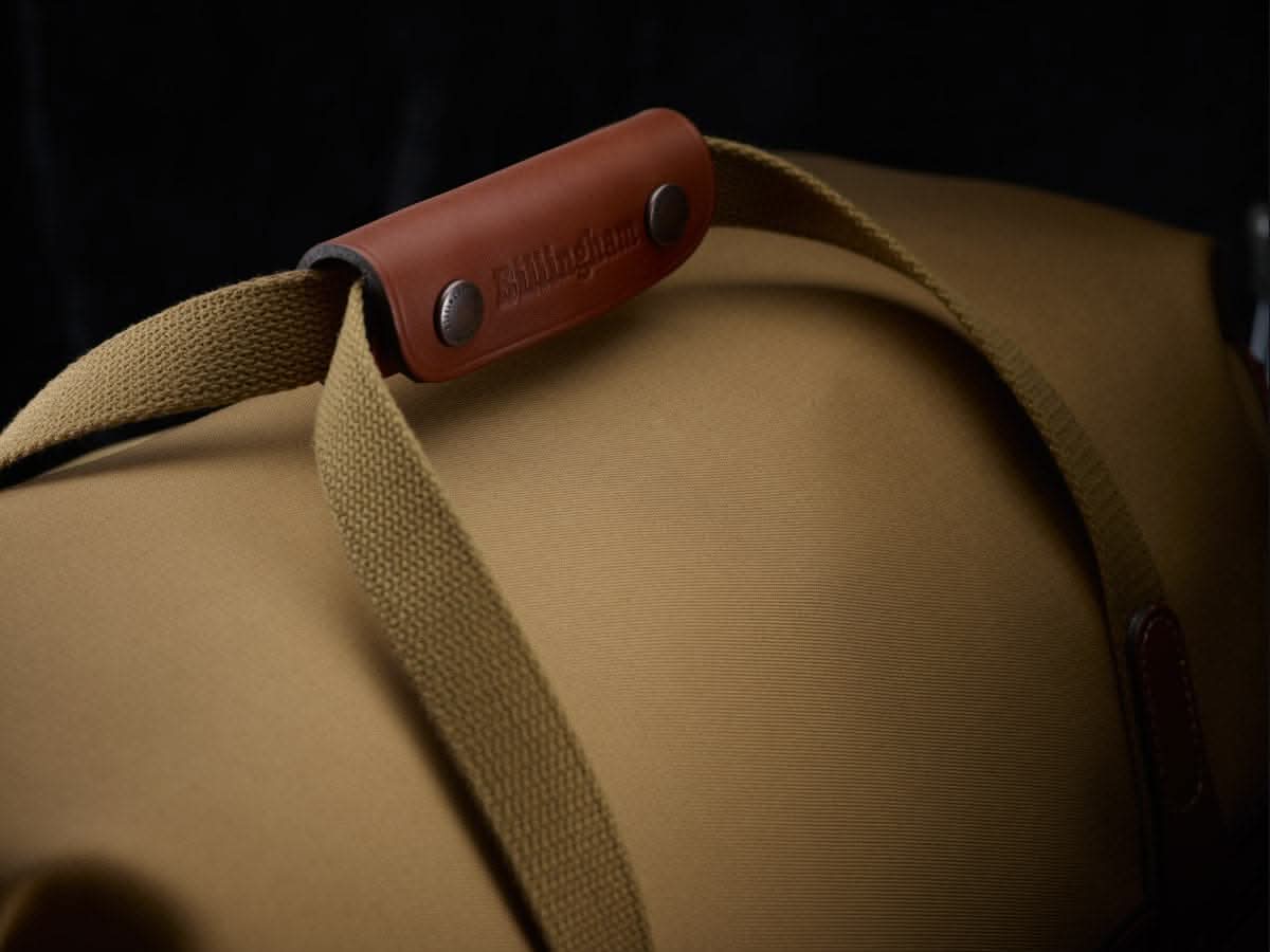 Hadley Large Pro Camera/Laptop Bag - Image 7