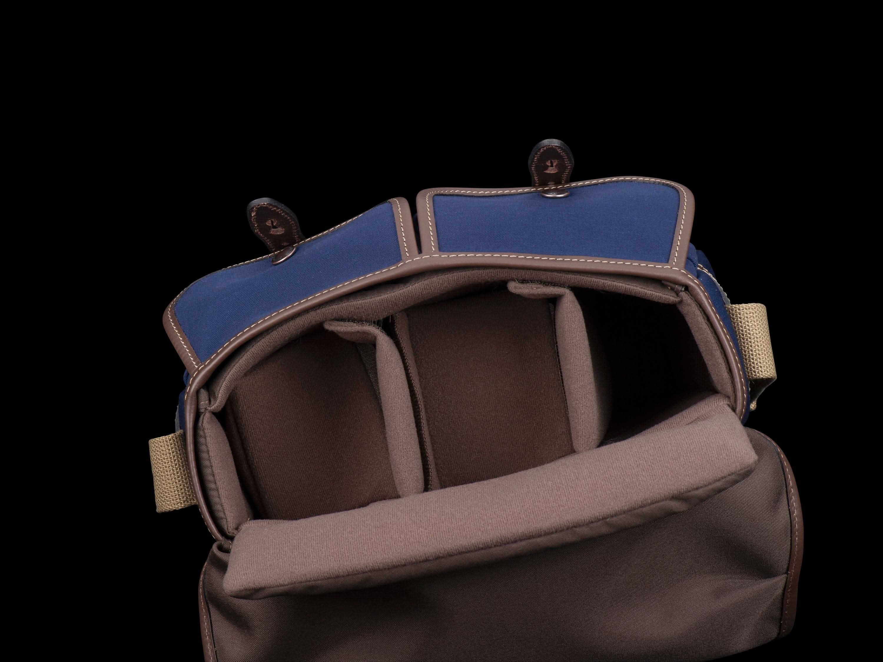 Hadley Small Camera Bag - Image 17