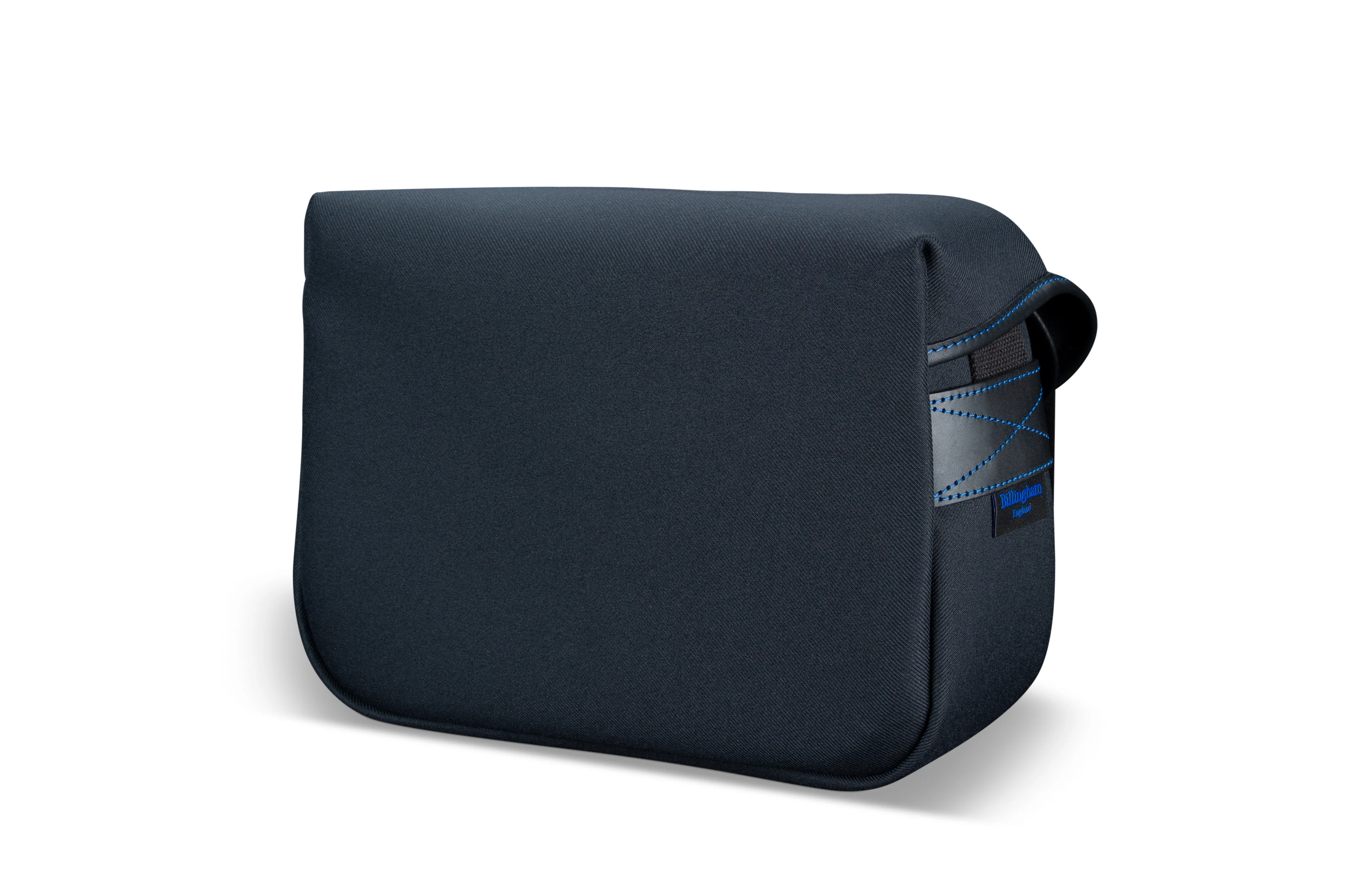 Hadley Small Camera Bag - Image 20