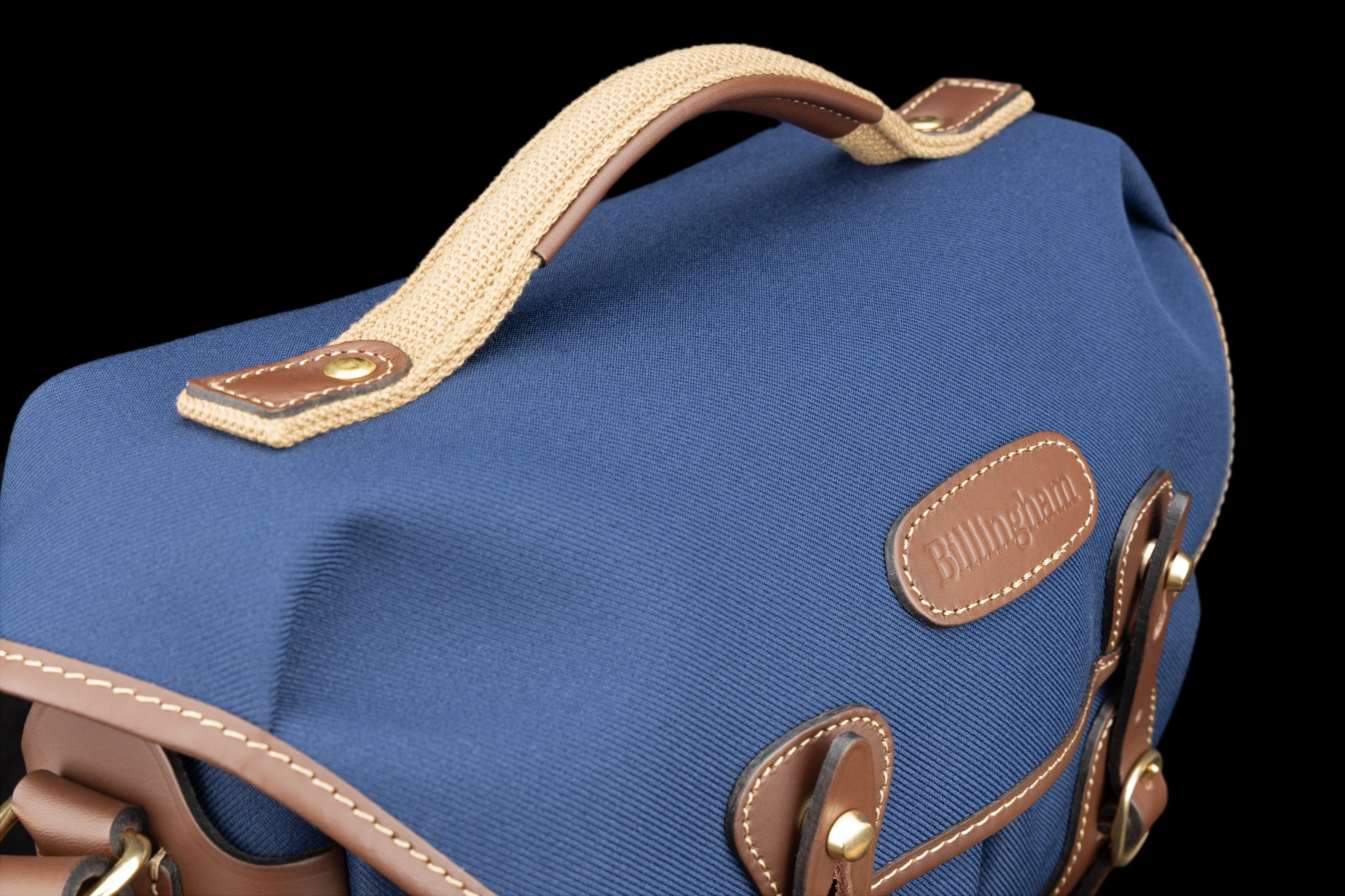 Hadley Small Pro Camera Bag - Image 67